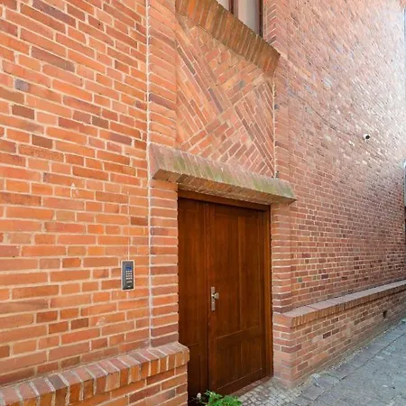 Przy Sciezce Koscielnej إيبلاغ